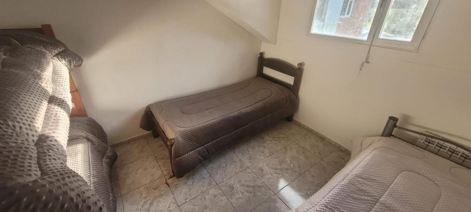 Hostel Las Cuatro Estaciones Эль-Чальтен Экстерьер фото